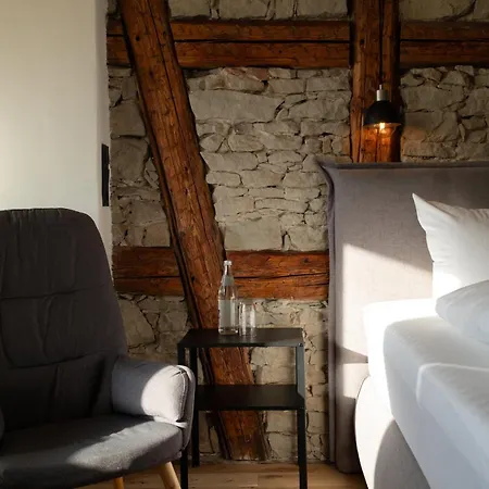 Zum Goldenen Schiff - Historisches Mit Fruehstueck & Self-check-in 3* Marktbreit