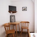 Zum Goldenen Schiff - Historisches Mit Fruehstueck & Self-check-in Gæstehus