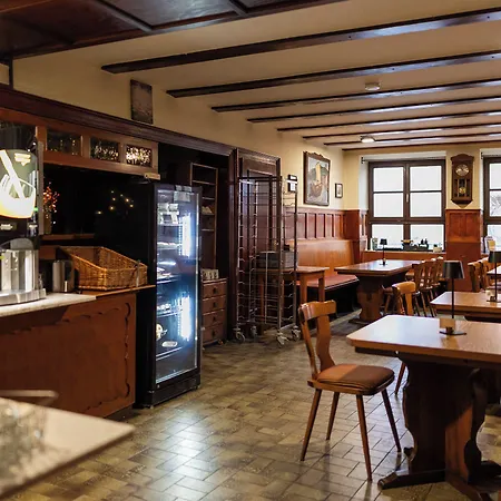 Zum Goldenen Schiff - Historisches Mit Fruehstueck & Self-check-in 3* Marktbreit